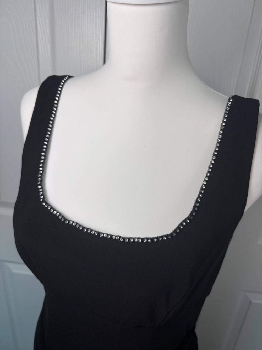 Alex Evenings Black Sleeveless Evening Gown with Beaded Scoop Neck - Picture 10 of 10
